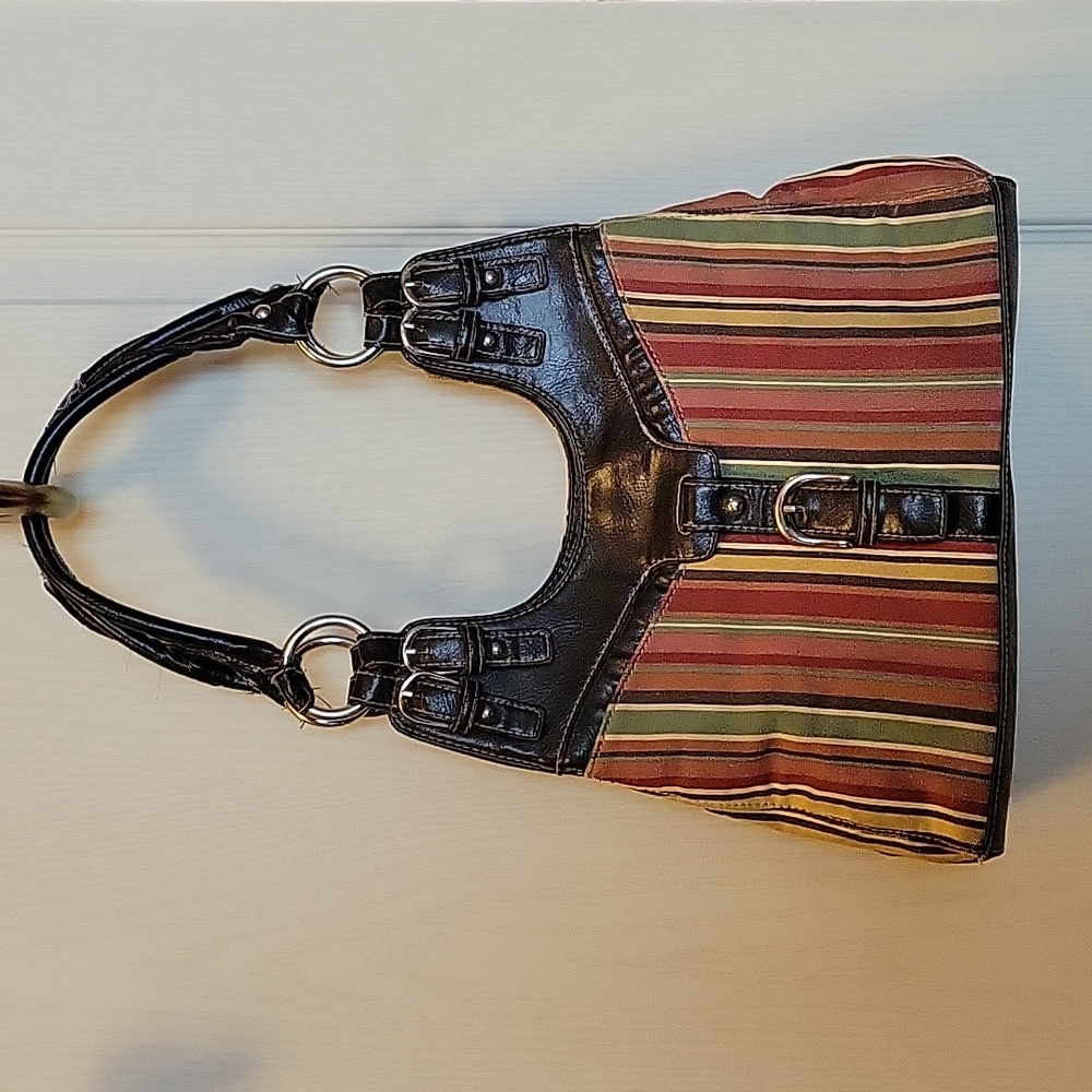 St. John's Bay retro handbag